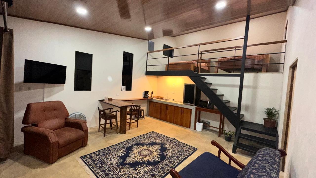 Appartement Modern Loft Inside A Beautiful Farm à General Viejo Extérieur photo